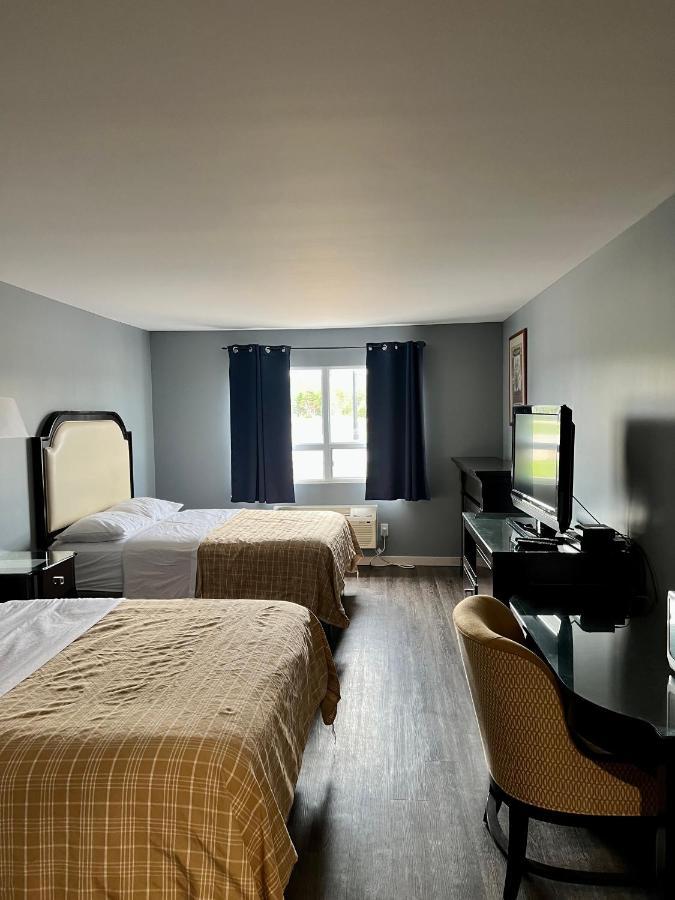 Hwy 17 Hotel Wawa Eksteriør bilde